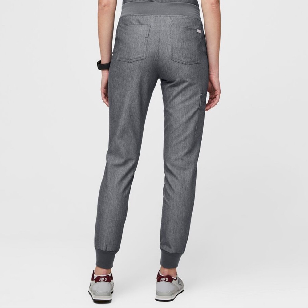 Figs joggers graphite